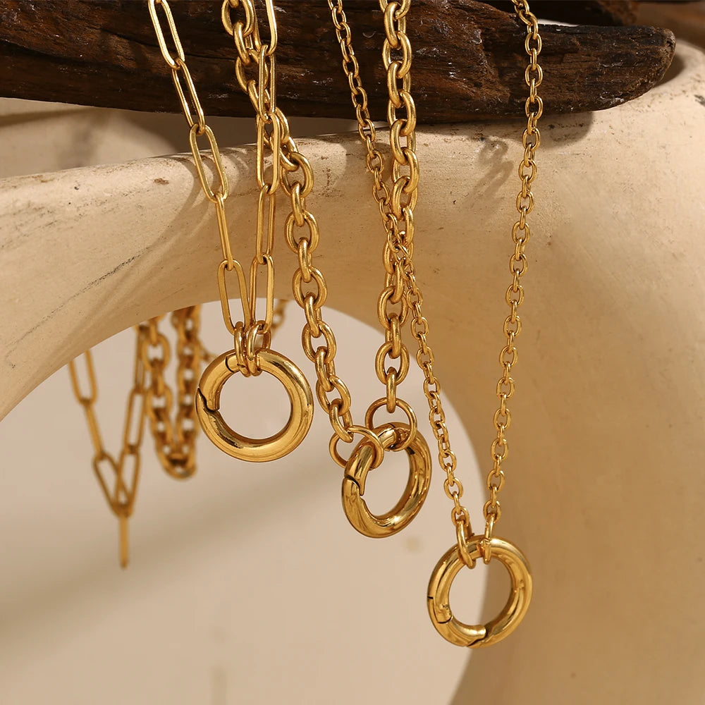 18K Gold Plated Round Spring Buckle Necklace