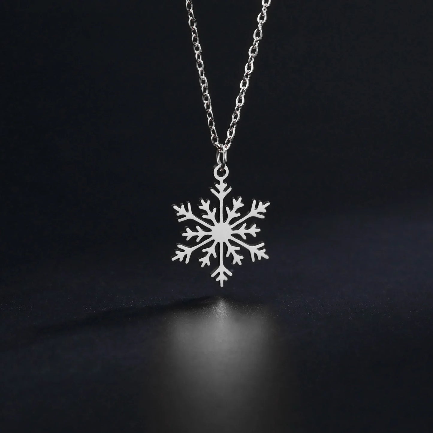 Christmas Snowflake Flower Choker Necklace