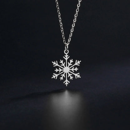 Christmas Snowflake Flower Choker Necklace