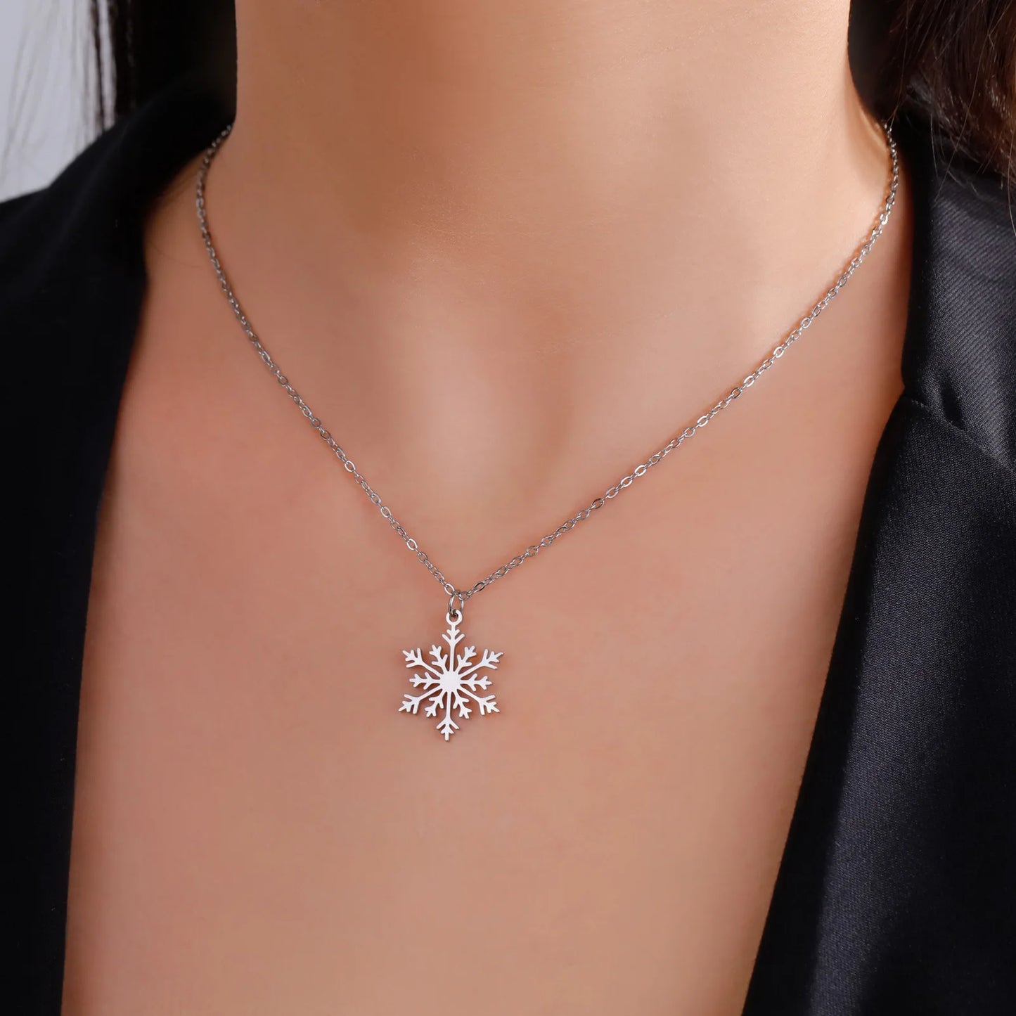 Christmas Snowflake Flower Choker Necklace