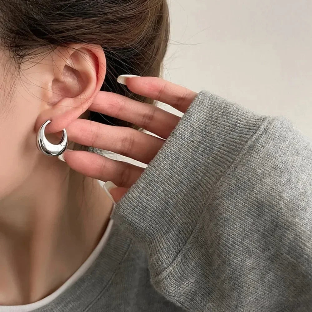 Smooth Metal Hoop Earrings For Girls Fashion